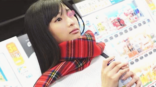 【電車痴漢】山◎彩激似のニーソ美しょう女が超潮吹き体質＊電車→トイレ→ホテル連れ回し＊＆生バック激ピスでハメ潮ダダ漏れ【高画質】