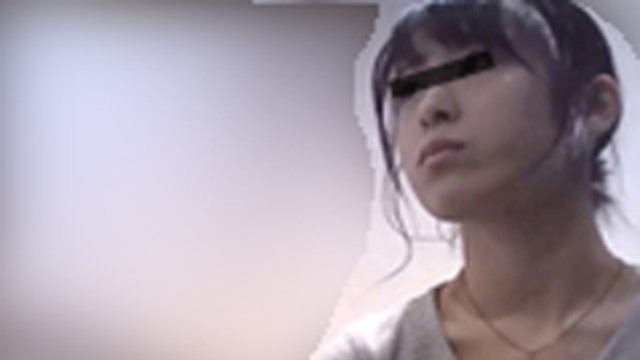 Real女子トイレ Vol.08 満面の笑みを見せる黒髪美女｜盗撮1919